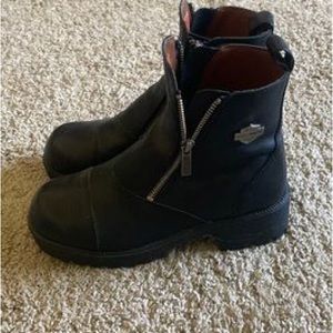 Harley Davidson Ankle Boots great condition size 6.5 women’s. 🖤🔥🖤🔥